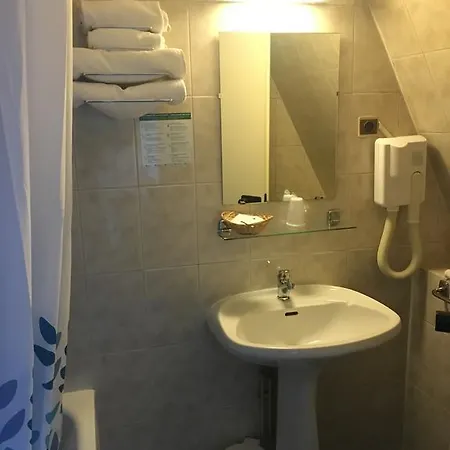 Nouveau Park 3* Parigi
